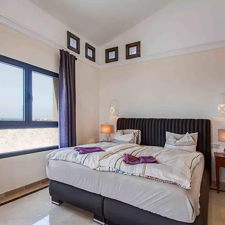 Hipoclub Villas, Zafiro 20 *