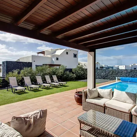 Hipoclub Villas, Zafiro 20 Villa